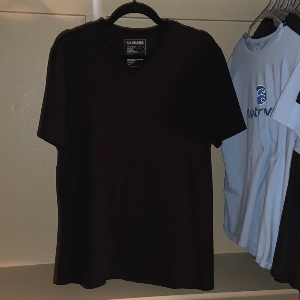 Large Express V-neck Shirt